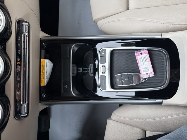 Certified 2025 Mercedes-Benz GLB 250 4MATIC image 15