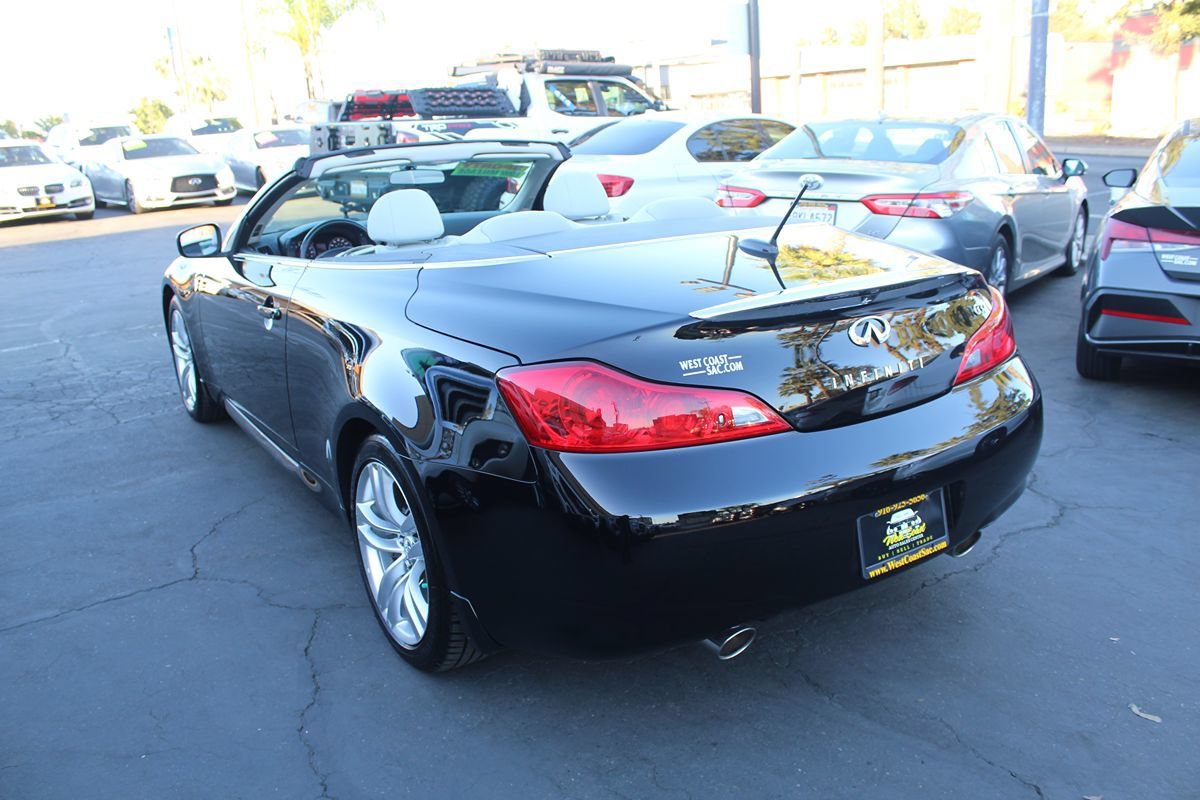 Used 2009 INFINITI G37 Convertible RWD image 15
