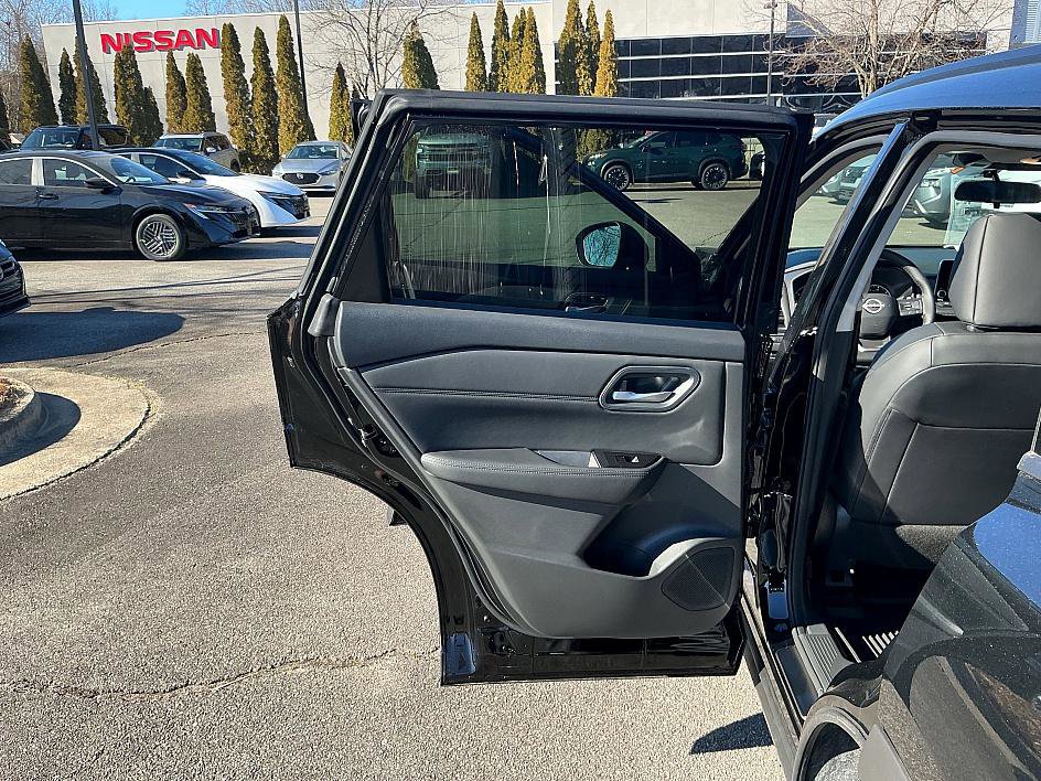 New 2026 Nissan Rogue Dark Armor image 20