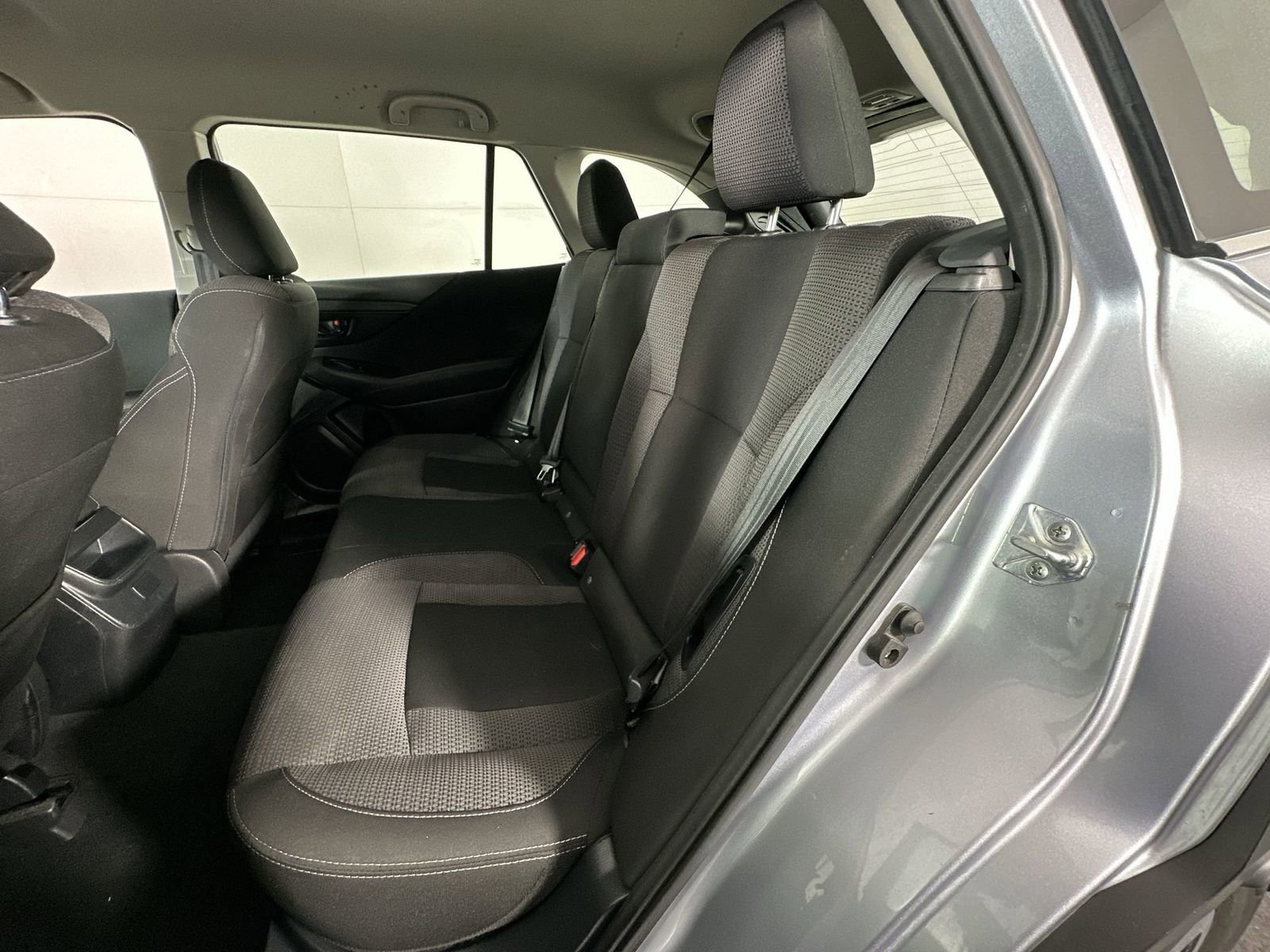 Used 2023 Subaru Outback AWD/4WD image 22