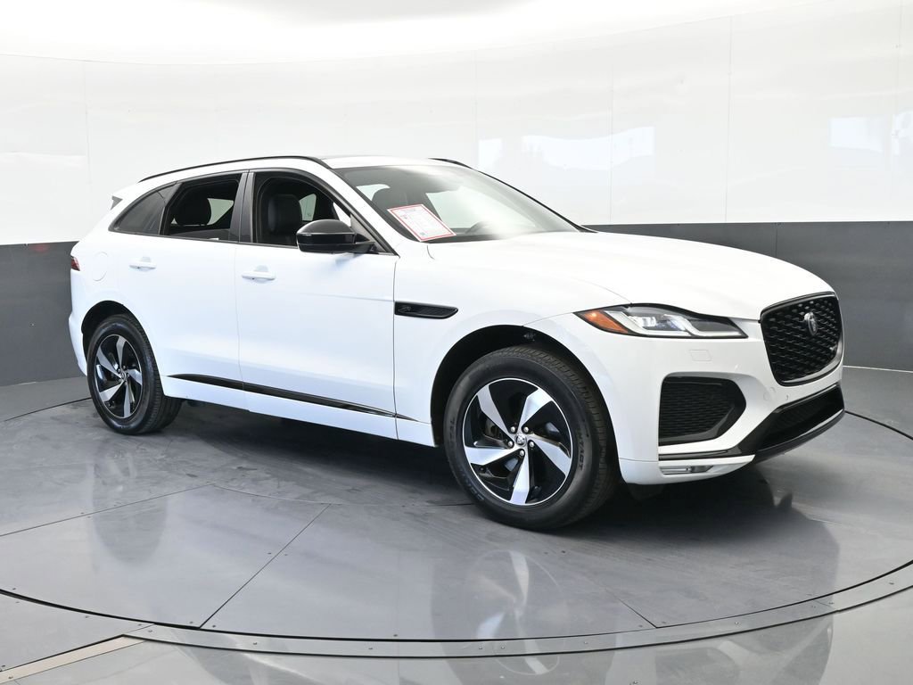 Used 2024 Jaguar F-PACE R-Dynamic S image 8