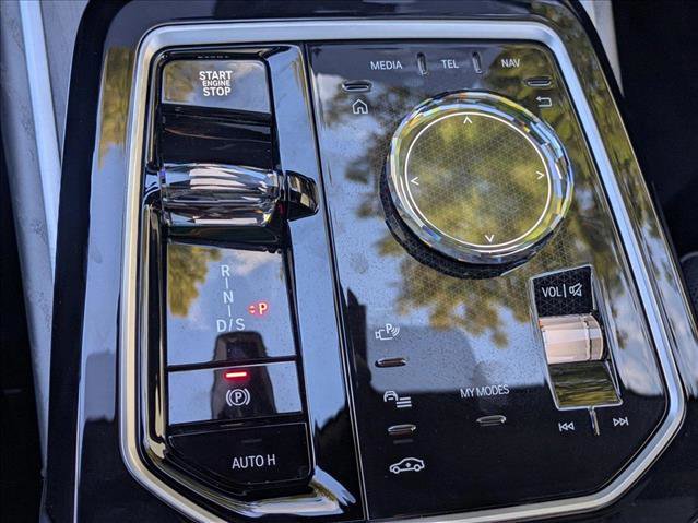 New 2025 BMW 760i xDrive image 13