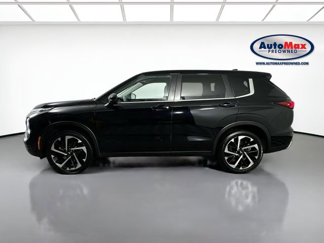 Used 2023 Mitsubishi Outlander SE image 8