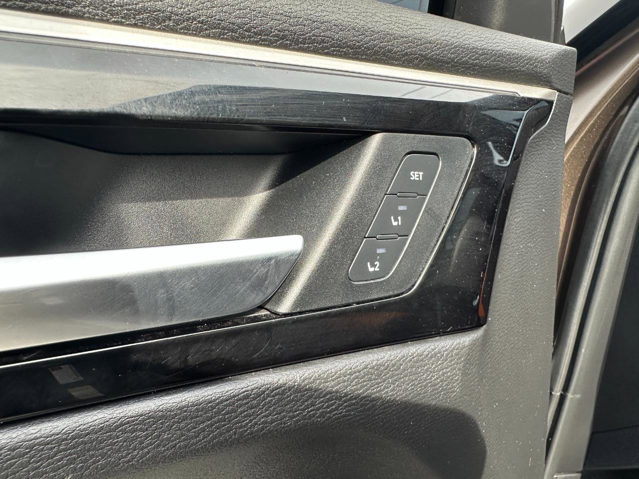 Used 2022 Mitsubishi Outlander SEL AWD/4WD image 39
