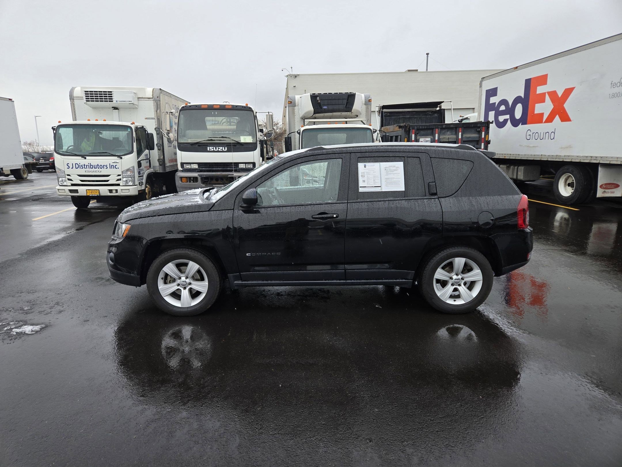 Used 2018 Jeep Compass Latitude w/ Popular Equipment Group image 2