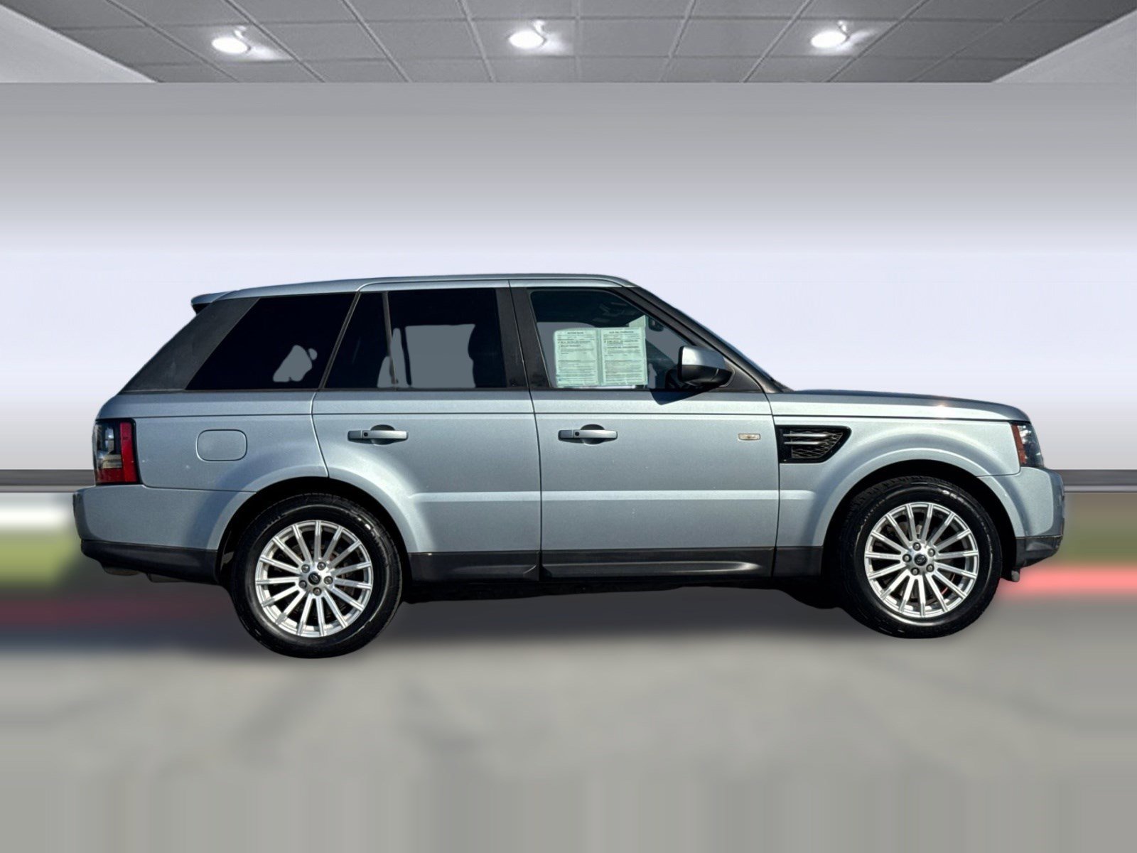 Used 2013 Land Rover Range Rover Sport HSE image 7