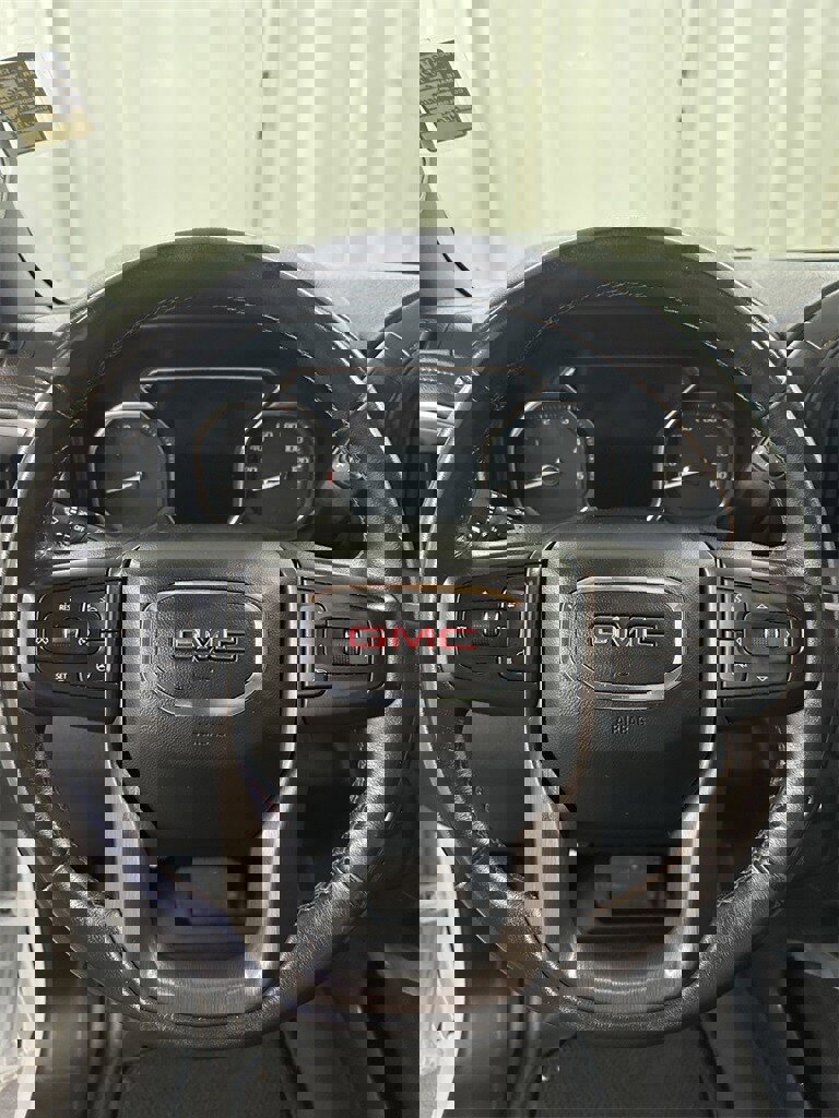 Used 2021 GMC Sierra 2500 AT4 w/ AT4 Premium Plus Package image 16