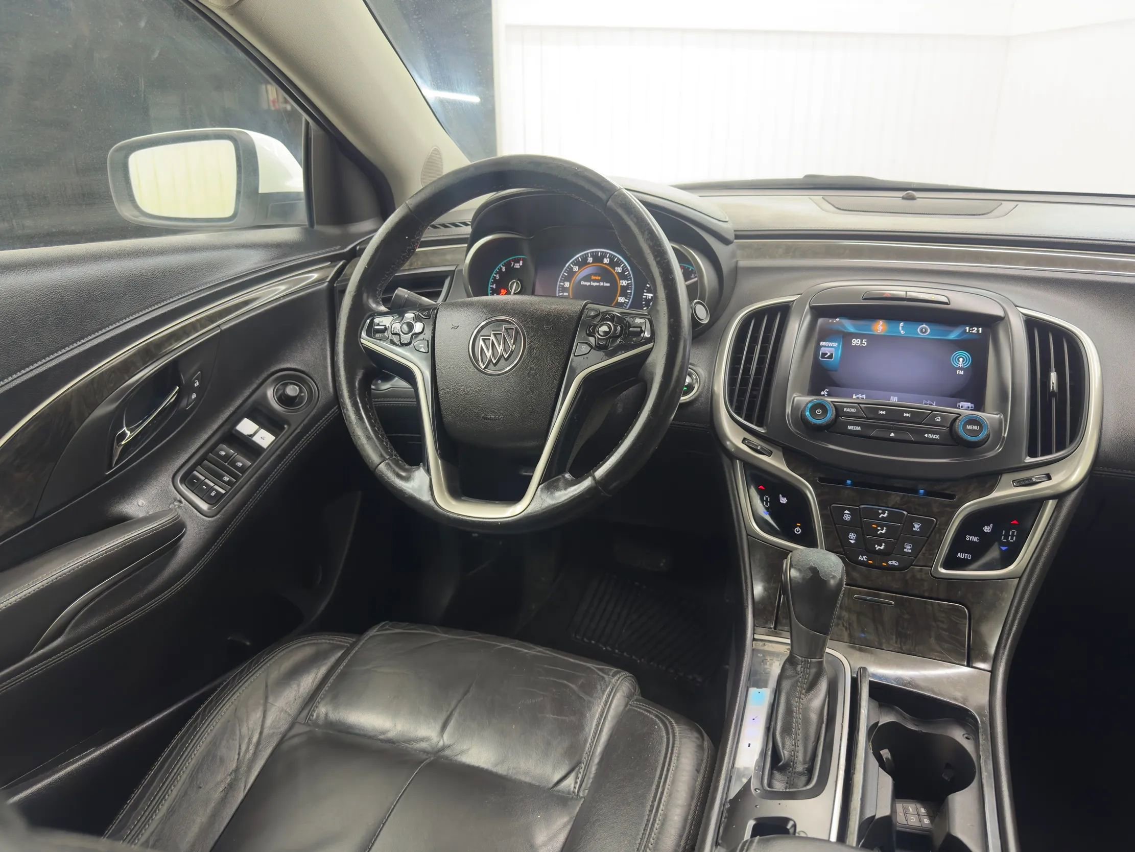 Used 2015 Buick LaCrosse Leather image 14