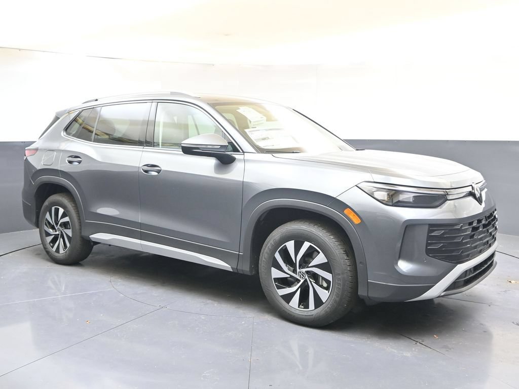 Used 2026 Volkswagen Tiguan S AWD/4WD image 7