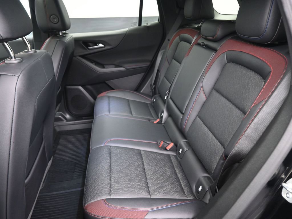 Used 2026 Chevrolet Equinox RS w/ Convenience Package III image 12