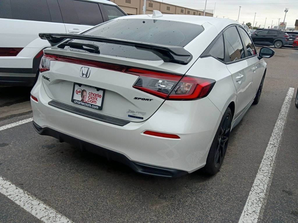 Used 2026 Honda Civic Sport image 4