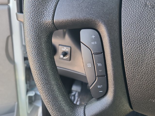 Used 2025 GMC Savana 3500 LT w/ LT Preferred Equipment Group RWD image 31