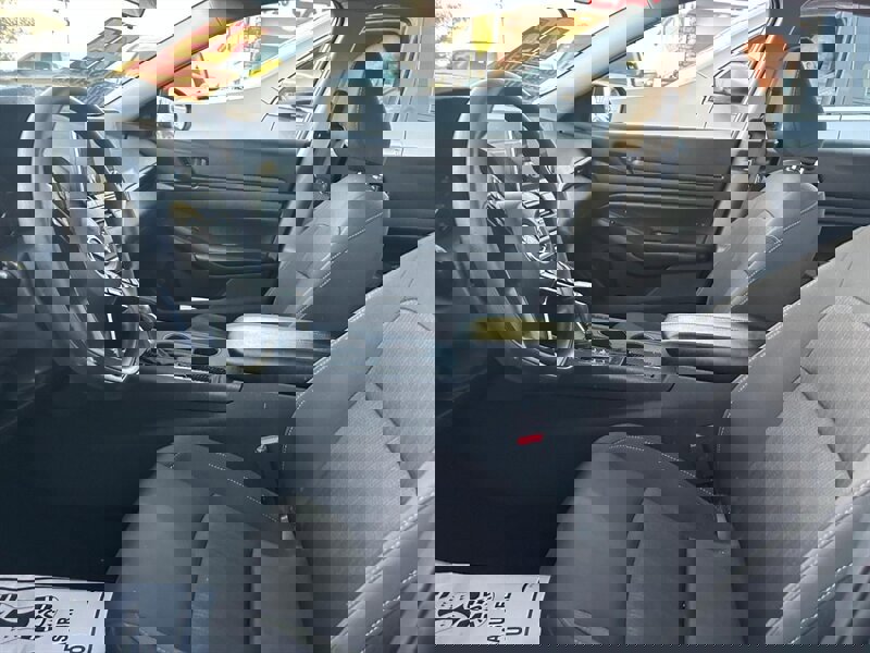 Used 2025 Nissan Altima 2.5 S image 12