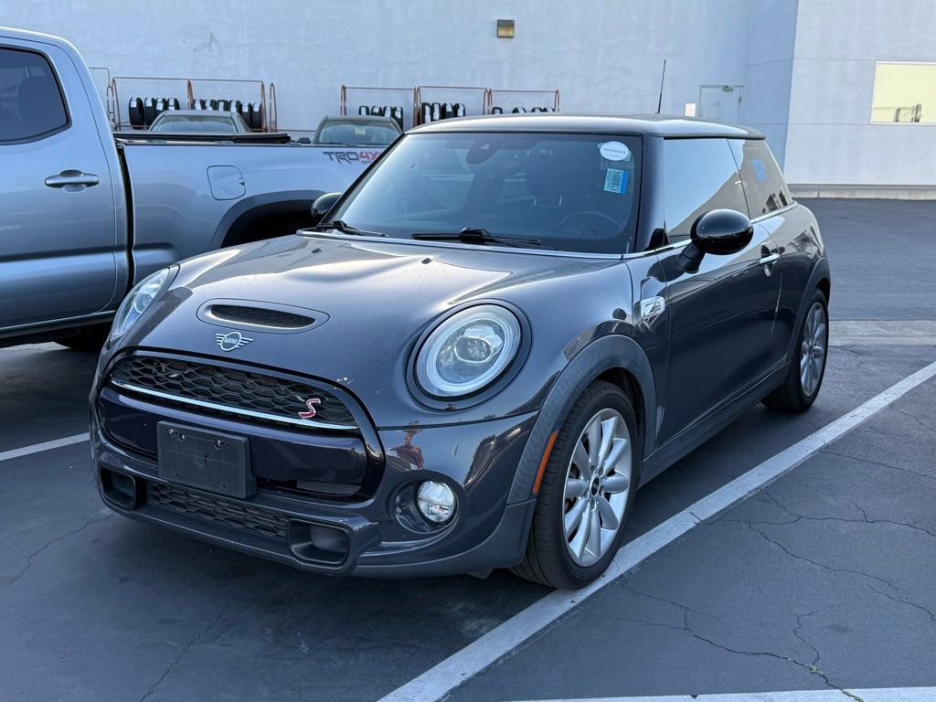Used 2019 MINI Cooper S image 2