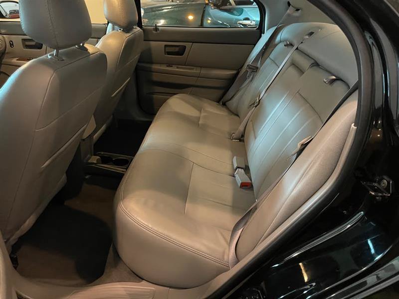 Used 2005 Mercury Sable LS FWD image 37