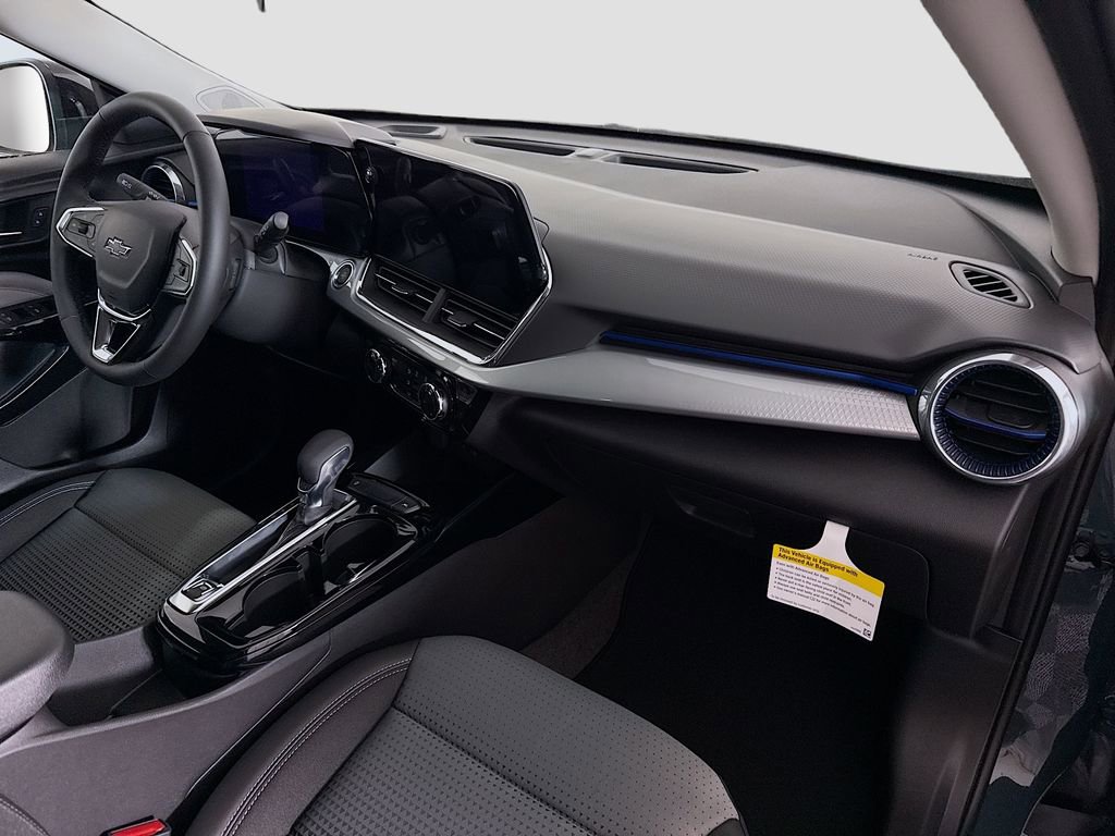 New 2026 Chevrolet Trax LT w/ Driver Confidence Package FWD image 26