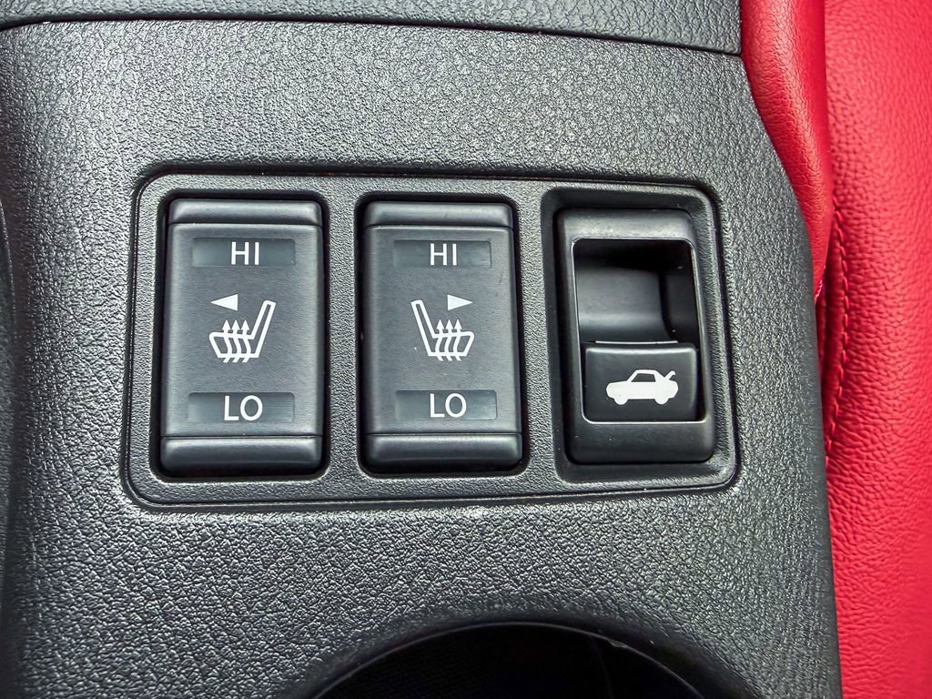 Certified 2024 Nissan Z Performance w/ Floor Mat Package image 22