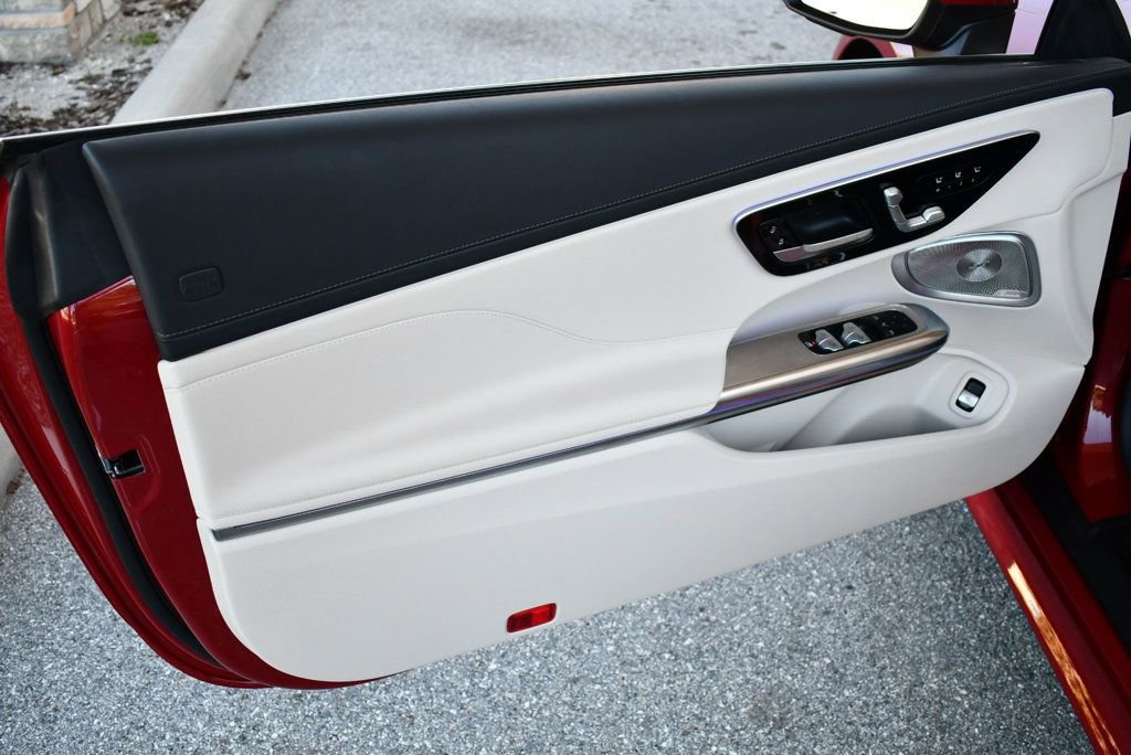 Used 2024 Mercedes-Benz CLE 300 4MATIC Cabriolet image 11