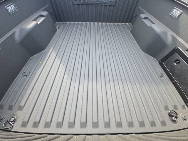 Used 2024 Toyota Tacoma TRD Sport w/ TRD Sport Upgrade Package image 13