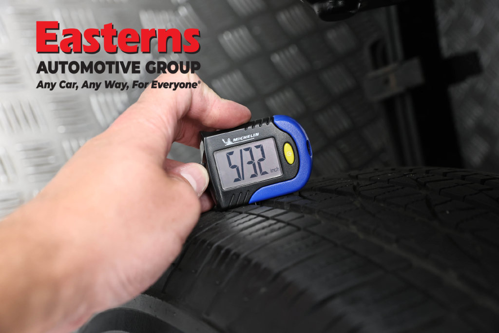 Used 2024 Toyota Tacoma SR RWD image 23
