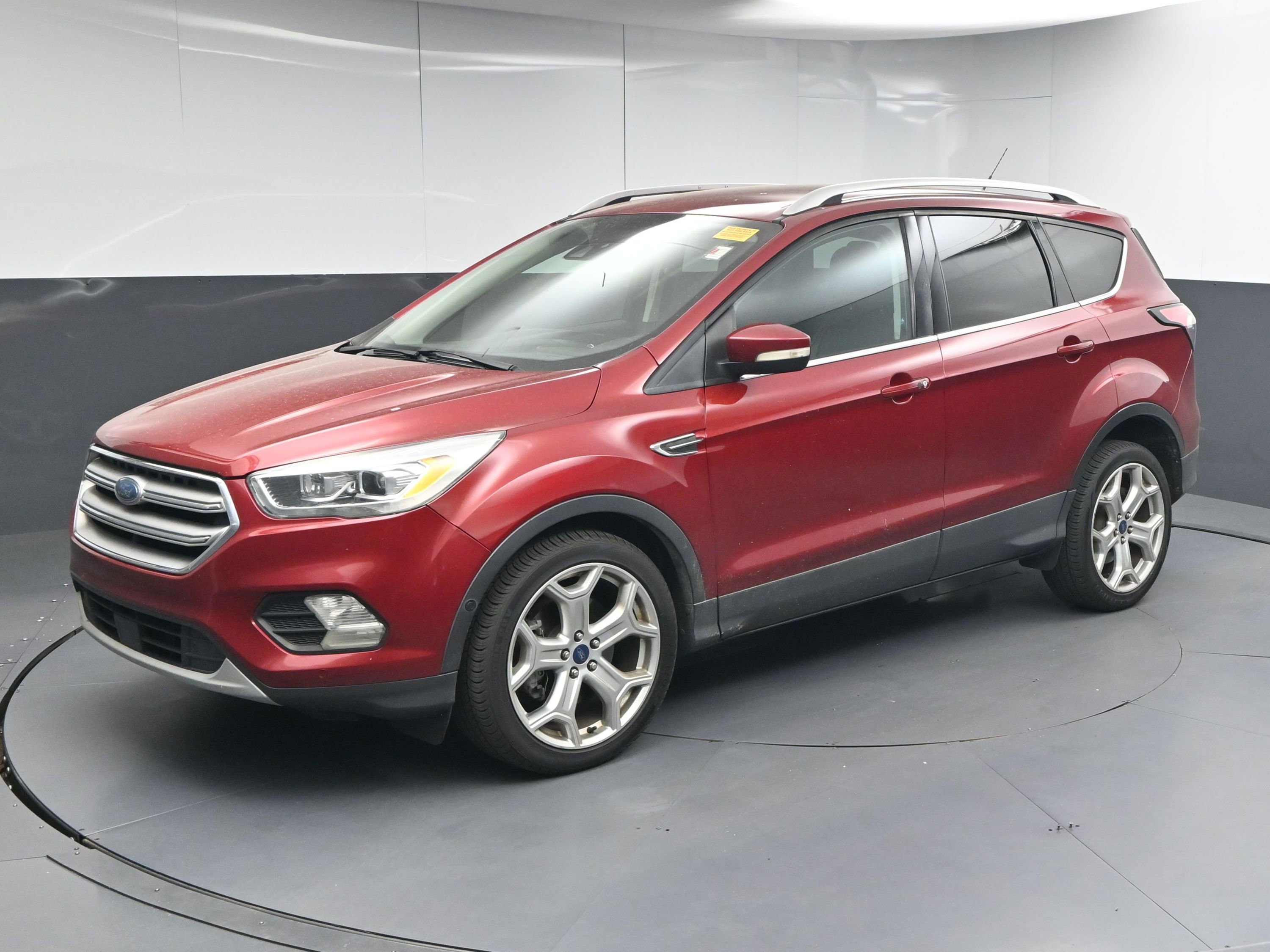Used 2017 Ford Escape Titanium w/ Equipment Group 301A image 4
