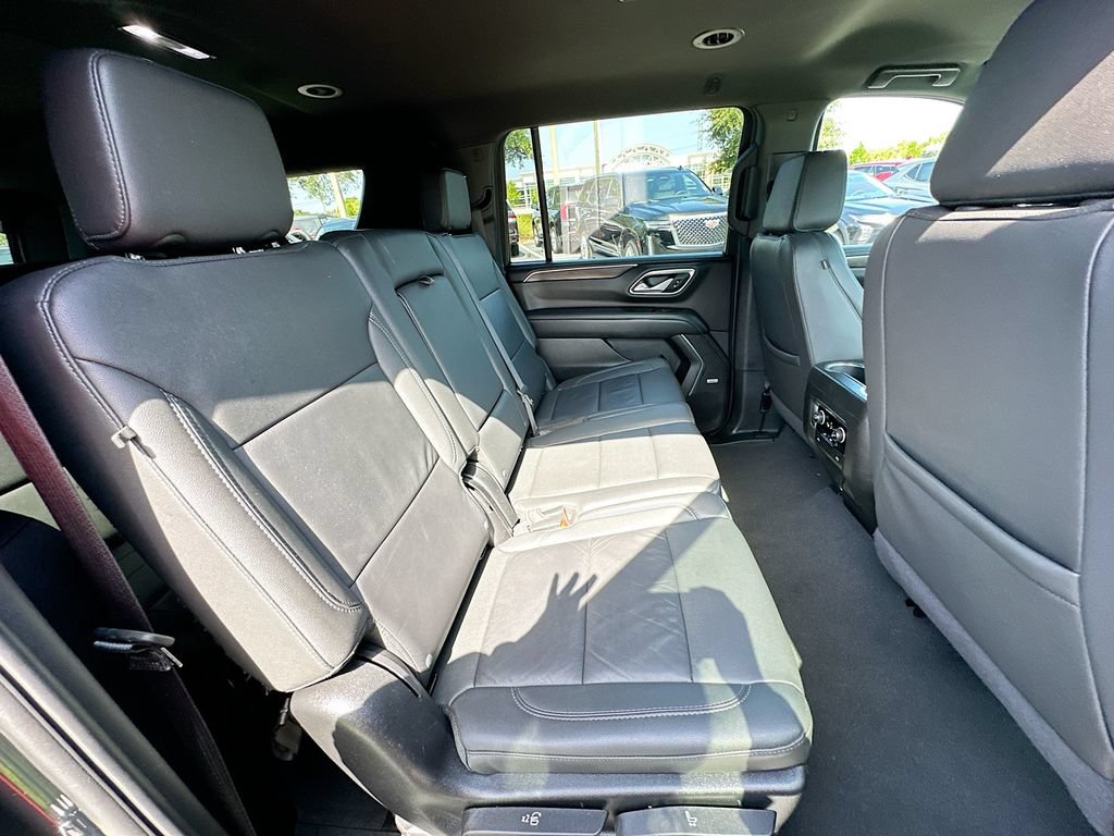 Certified 2024 Chevrolet Suburban LT AWD/4WD image 27