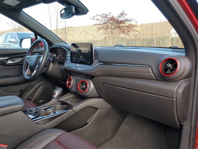 Used 2025 Chevrolet Blazer RS image 29