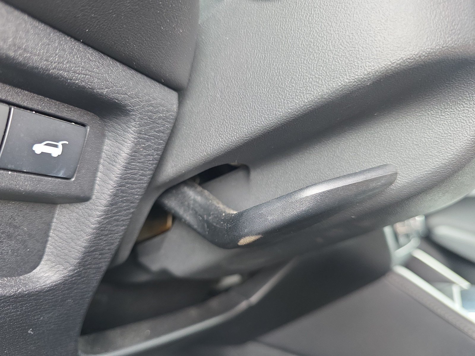 Used 2025 Mitsubishi Outlander SE AWD/4WD image 29