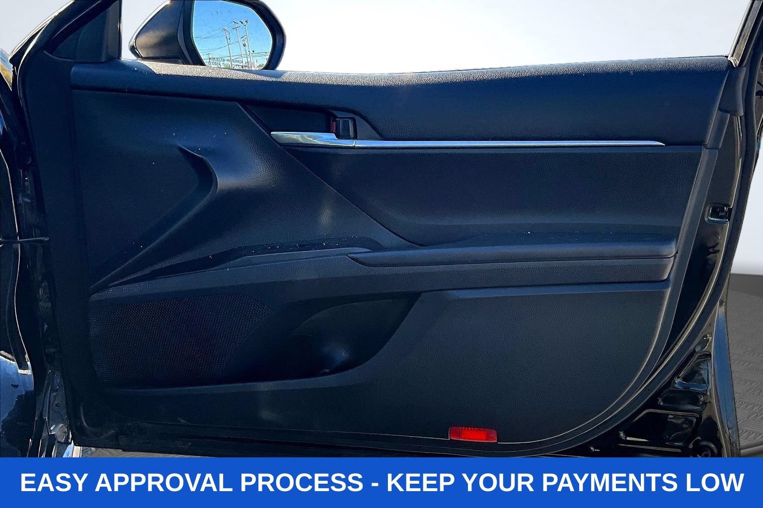 Used 2022 Toyota Camry SE FWD image 33