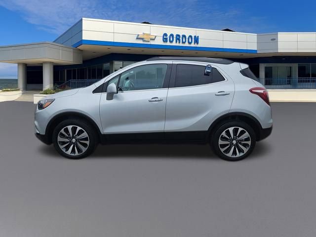 Used 2022 Buick Encore Preferred w/ Safety Package image 2