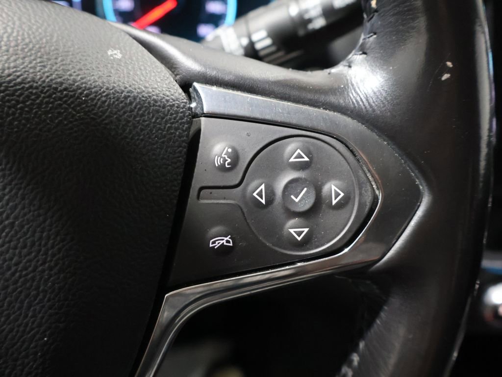 Used 2019 Chevrolet Traverse LT image 37