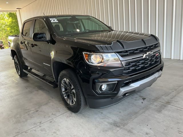 Used 2022 Chevrolet Colorado Z71 w/ Safety Package RWD image 23