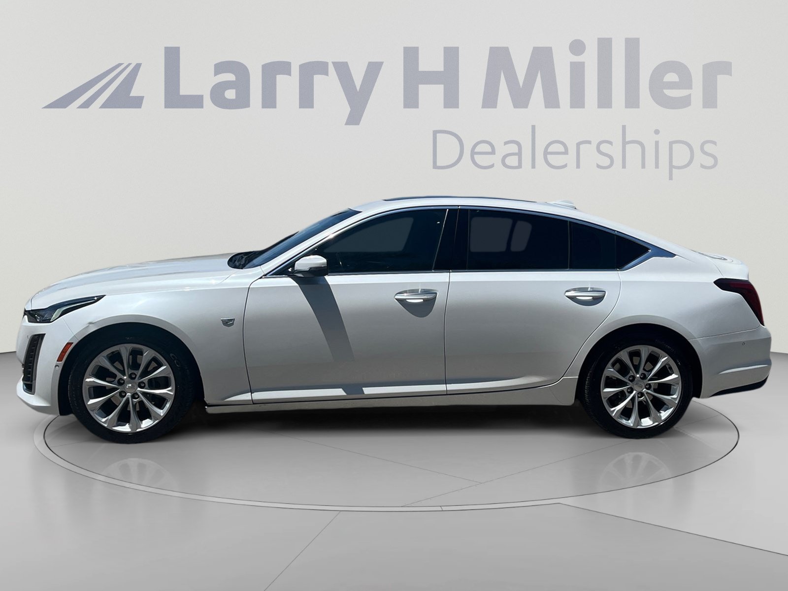 Used 2023 Cadillac CT5 Premium Luxury w/ Parking Package RWD image 2