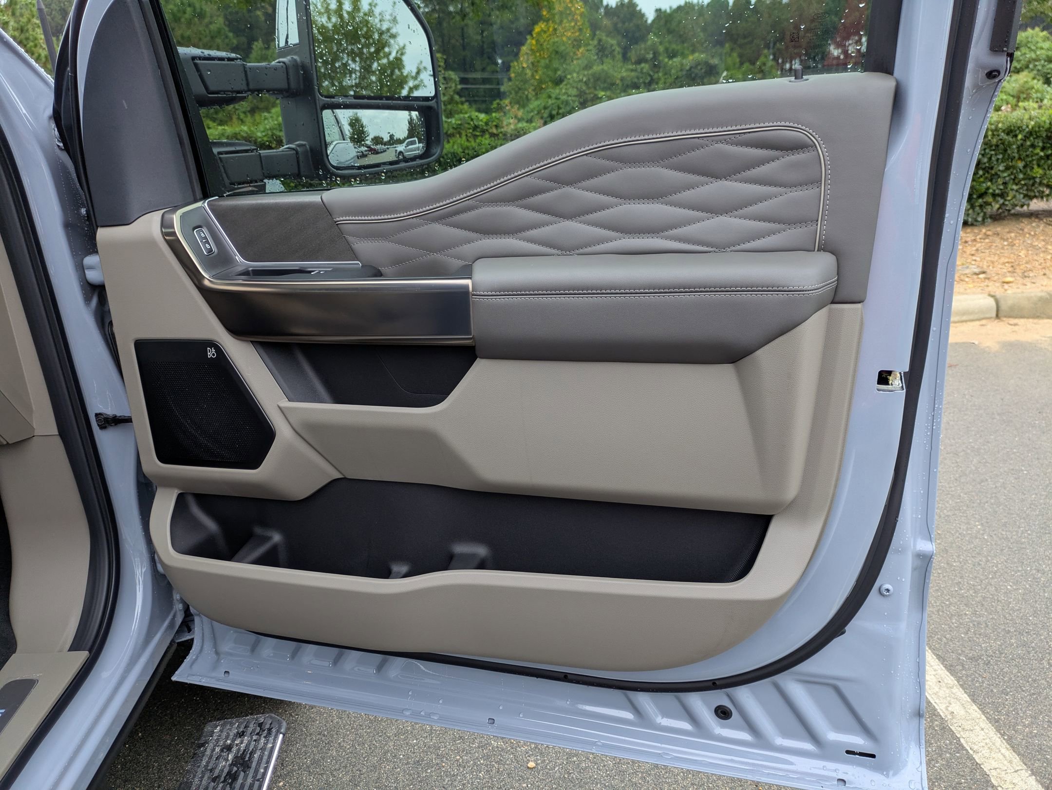 New 2026 Ford F250 Platinum w/ Platinum Plus Package image 45
