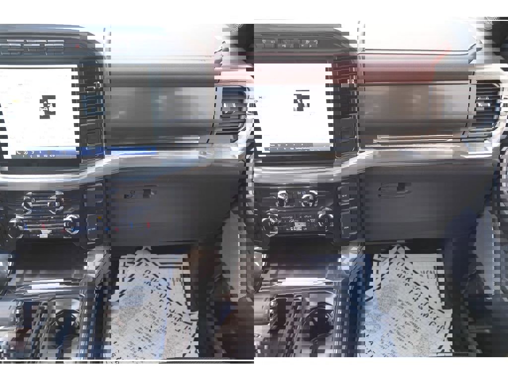 Used 2022 Ford F150 Lariat w/ Equipment Group 502A High image 19