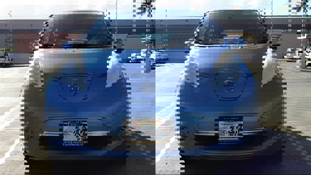 Used 2014 Nissan Leaf S w/ Charge Package image 4