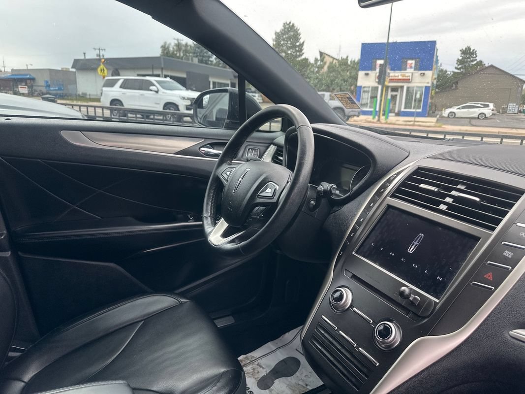 Used 2019 Lincoln MKC Premiere FWD image 30
