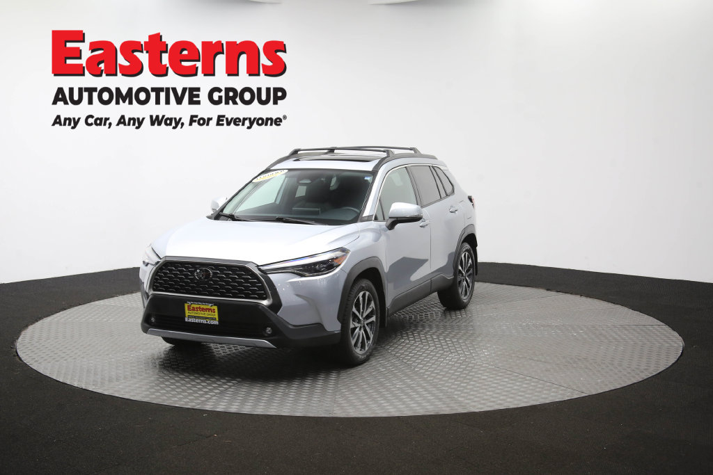Used 2023 Toyota Corolla Cross XLE AWD/4WD image 58