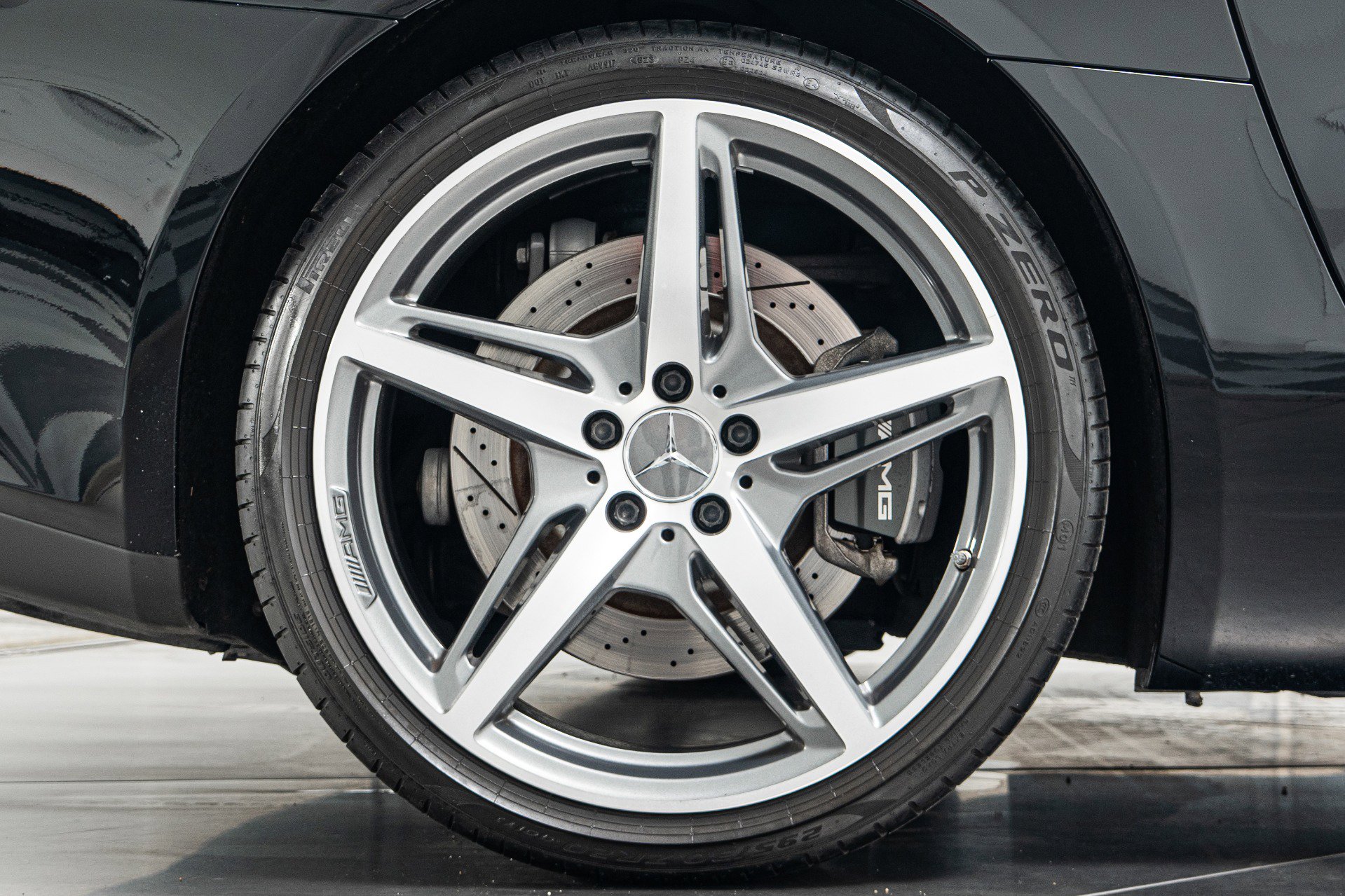 Used 2017 Mercedes-Benz AMG GT Coupe image 36