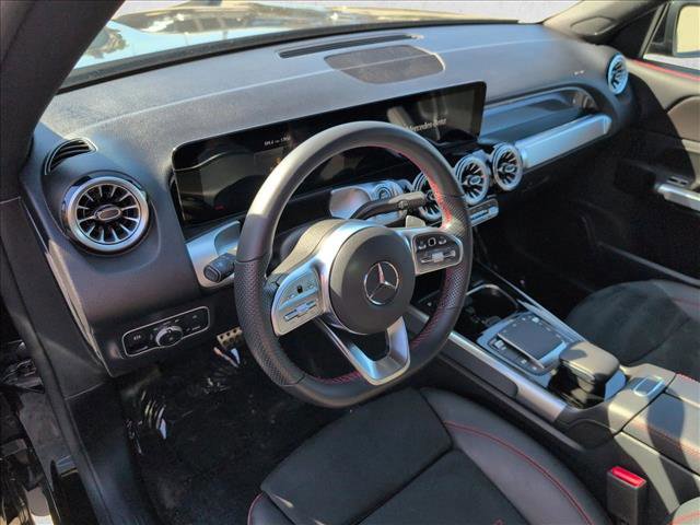 Certified 2022 Mercedes-Benz GLB 250 4MATIC image 10