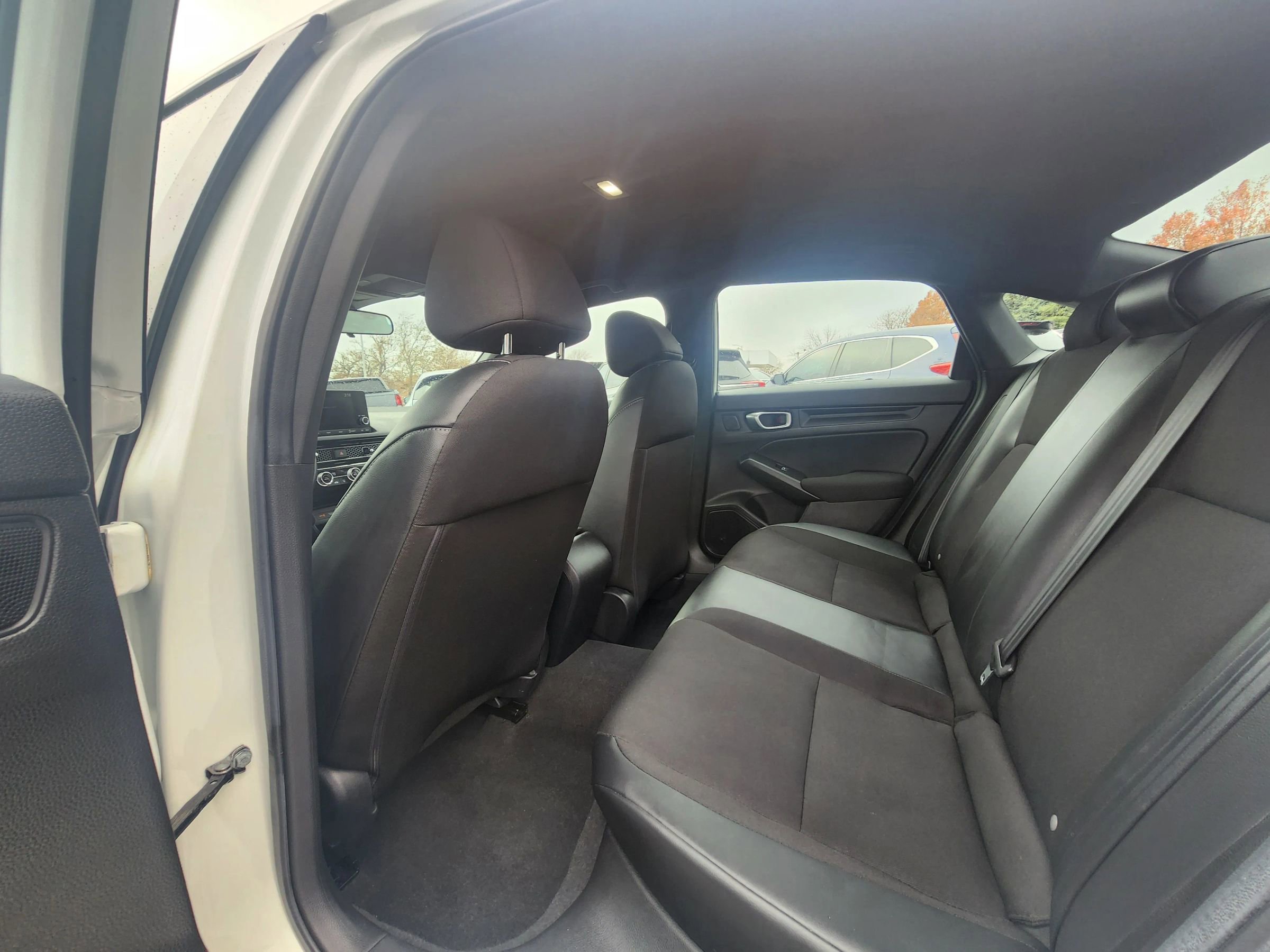 Used 2024 Honda Civic Sport image 17