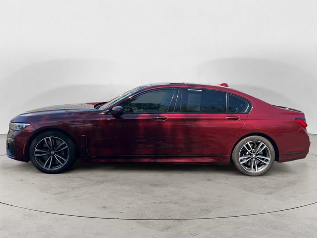 Used 2020 BMW 745e xDrive AWD/4WD image 2