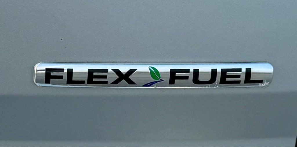 Used 2013 Ford Explorer XLT FWD image 9