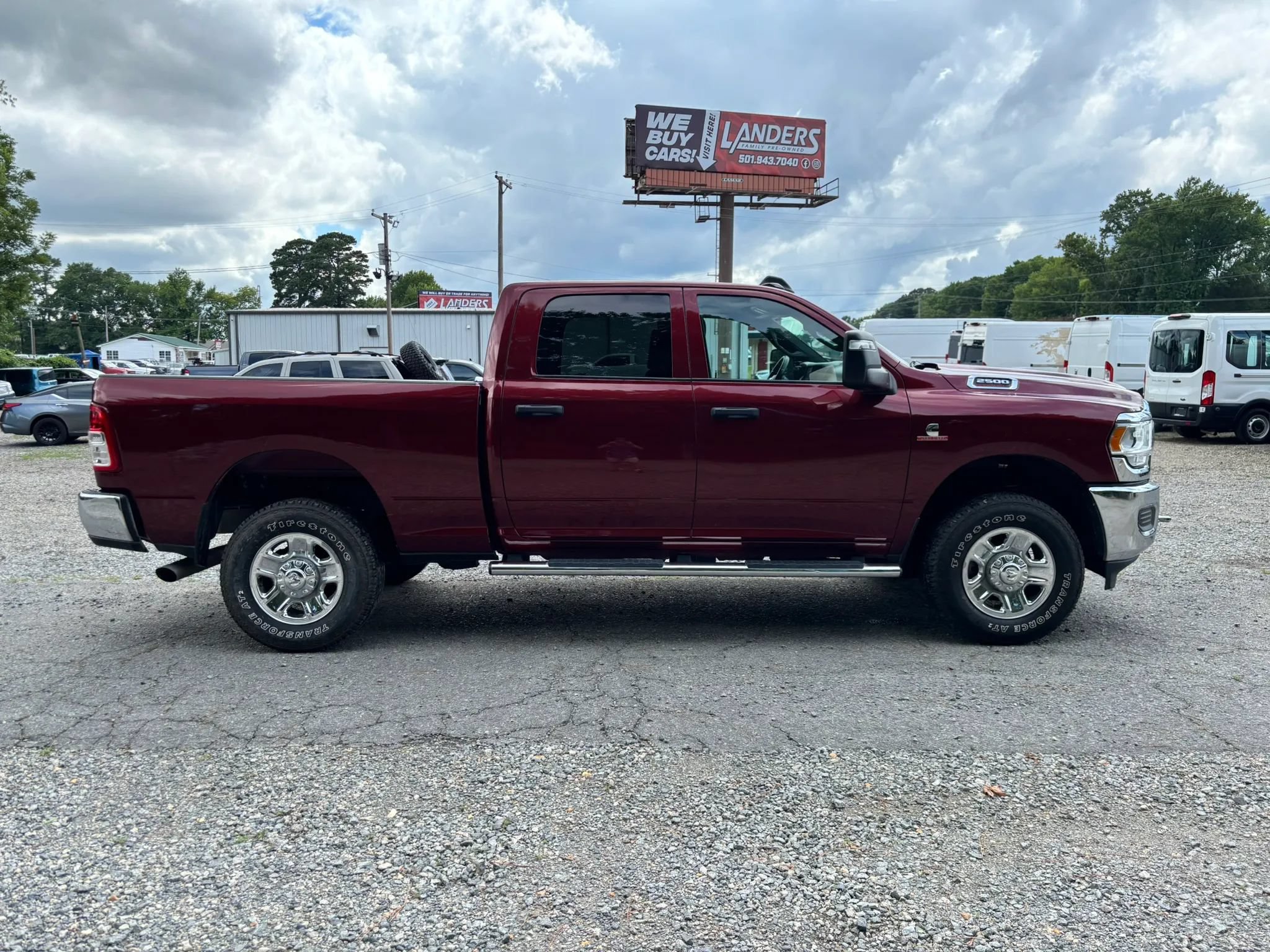Used 2024 RAM 2500 Tradesman w/ Chrome Appearance Group AWD/4WD image 6
