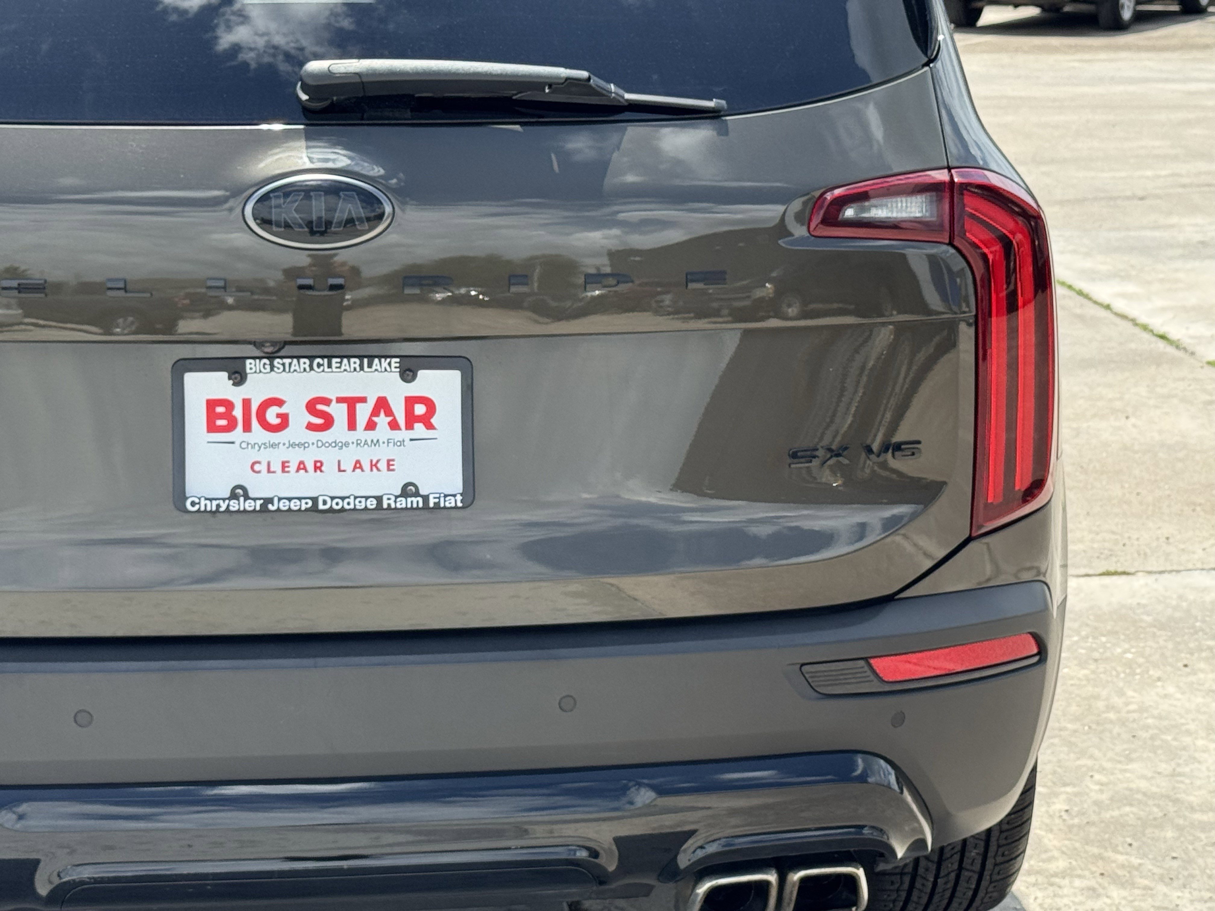 Used 2021 Kia Telluride SX w/ Nightfall Edition Package AWD/4WD image 10