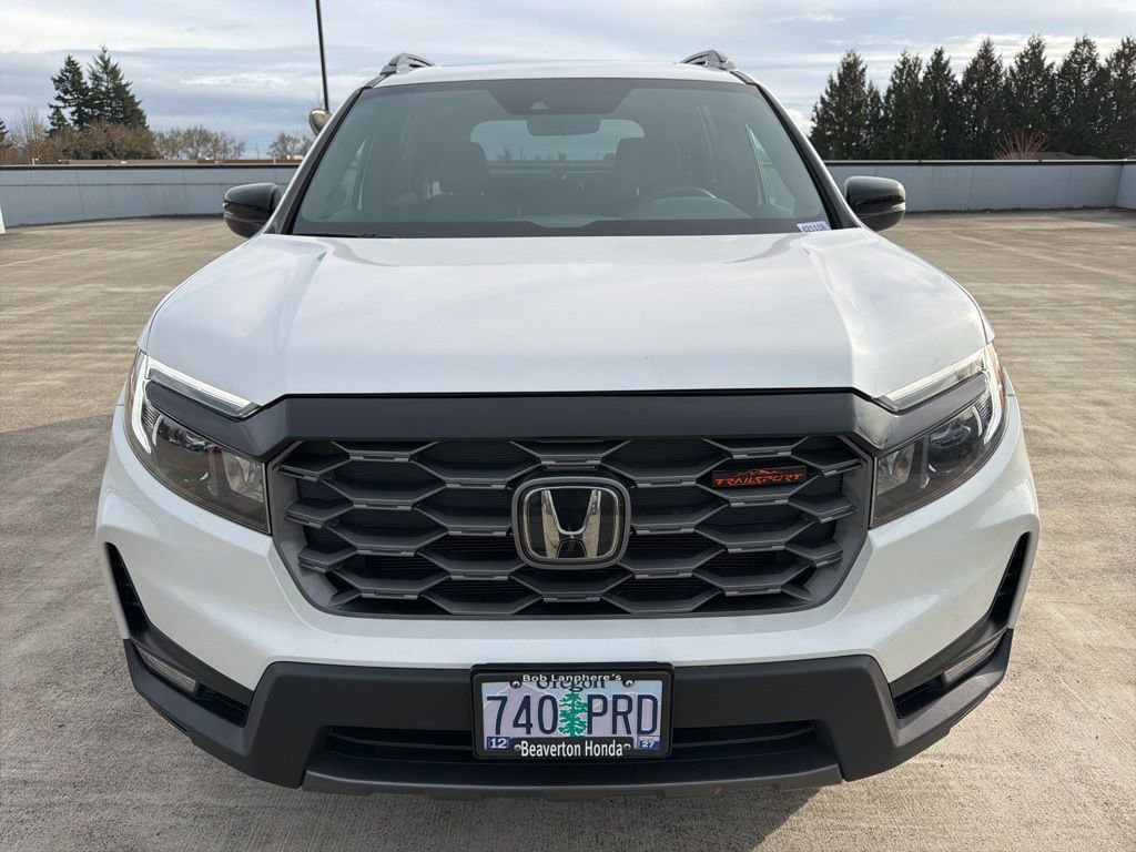 Used 2023 Honda Passport TrailSport image 2