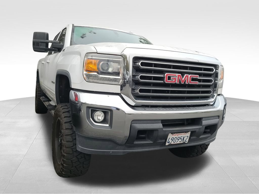 Used 2018 GMC Sierra 2500 SLE w/ HD SLE Preferred Plus Package image 1