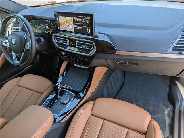 Used 2025 BMW X4 xDrive30i AWD/4WD image 23