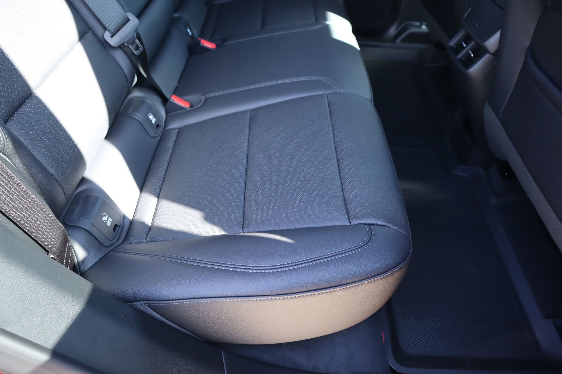 New 2026 Chevrolet Equinox LT image 15