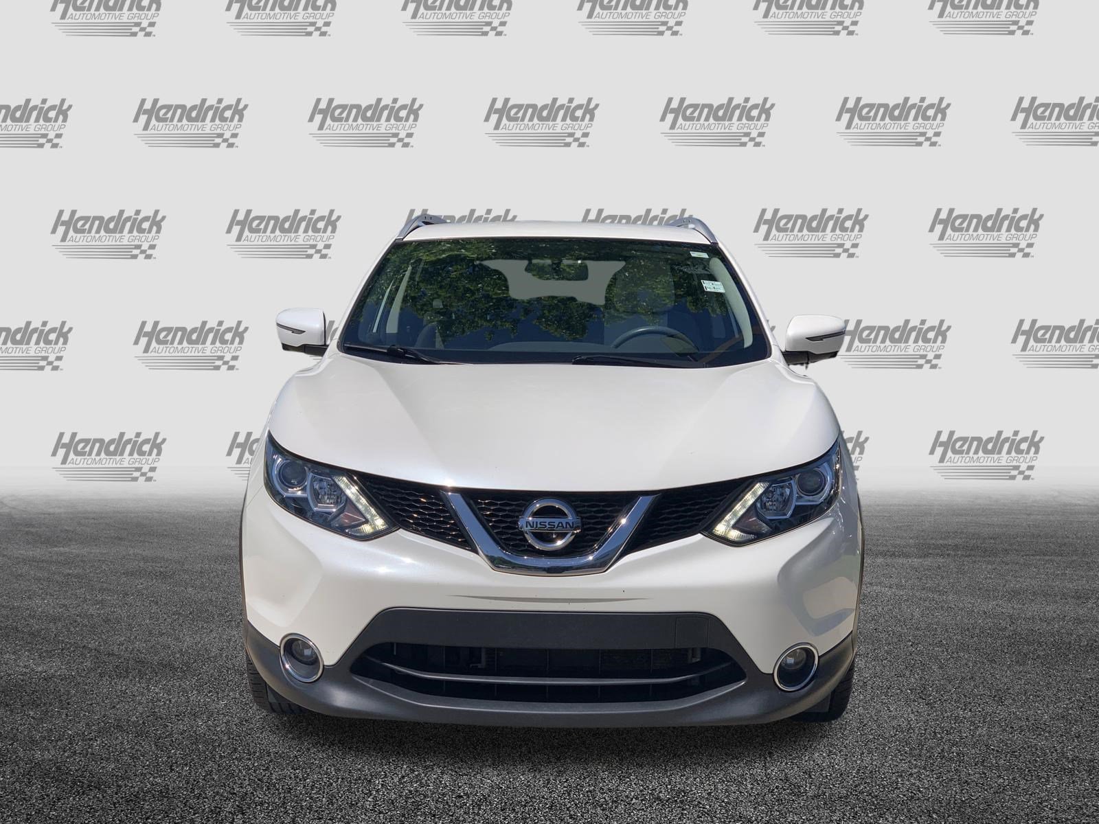 Used 2017 Nissan Rogue Sport SV w/ SV Premium Package FWD image 3